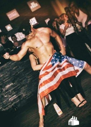 Striptiz Męski na imprezę firmową w Pile